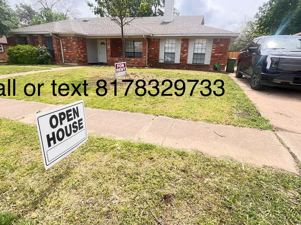 (undisclosed Address), Bedford, TX 76022