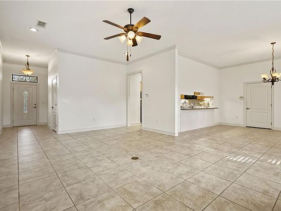 4th image of 168 Cross Creek Dr #34B