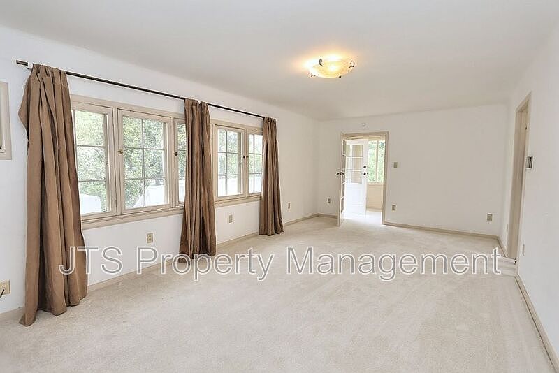 1st image of 2506 S St
