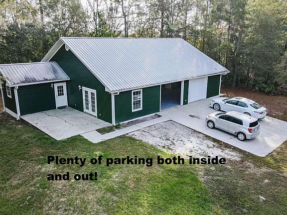 3rd image of 1185 SW Minter Rd