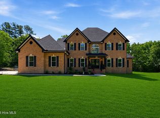 320 Willow Oak Court, Cameron, NC 28326