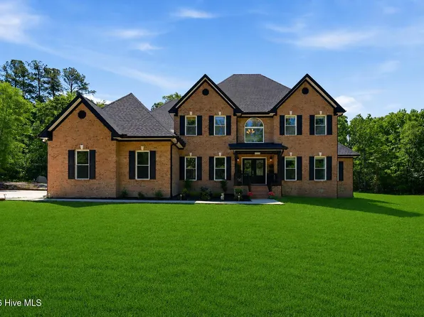 320 Willow Oak Court, Cameron, NC 28326