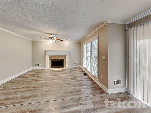 4th image of 3885 Marham Park Cir