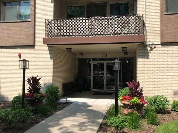 235 Marengo Ave #7C, Forest Park, IL 60130