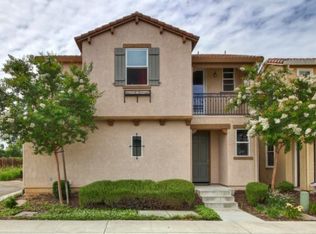 4822 Ocean Ln, Elk Grove, CA 95757
