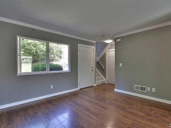 2nd image of 13 - E Oliva Drive