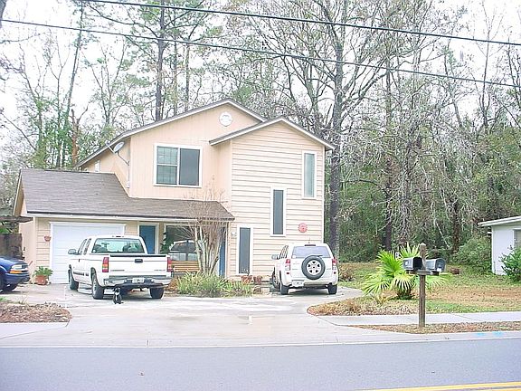 2nd image of 720 Plainfield Ave