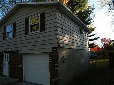 4th image of 641 Stetler Ave