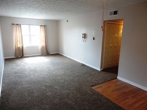 2nd image of 308 El Conquistador Pl #308
