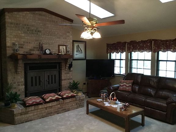 5th image of 1465 Manor House Dr