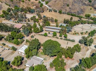 8525 Waters Rd, Moorpark, CA 93021