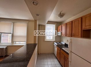 35 Park Dr #8CP, Boston, MA 02215