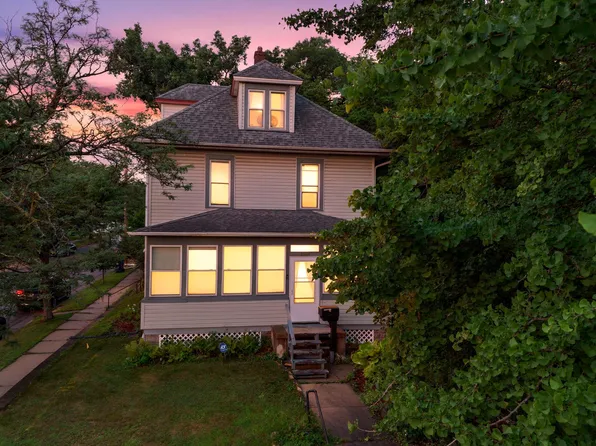 1053 Jessie St, Saint Paul, MN 55130