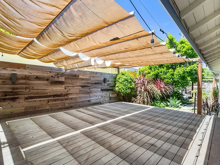 150 Alviso St — Photo 12