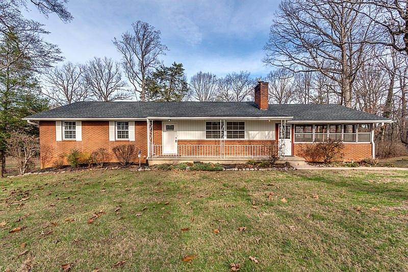 1st image of 335 Highland View Dr