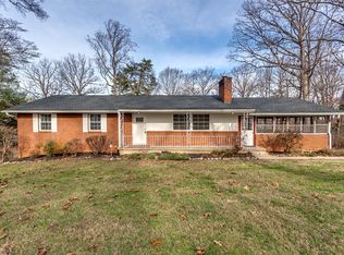 335 Highland View Dr, Knoxville, TN 37920