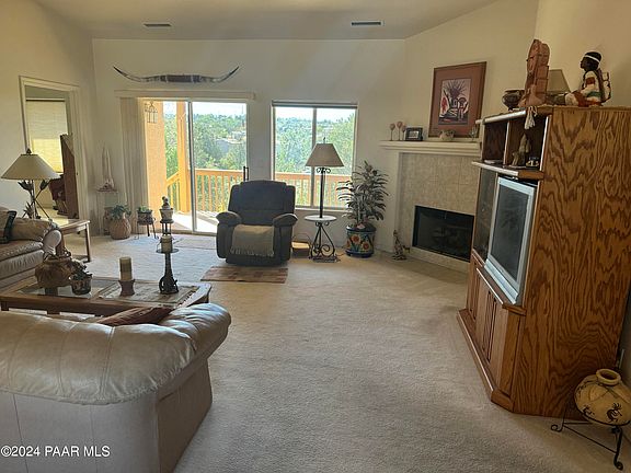 5th image of 2436 N Leah Ln