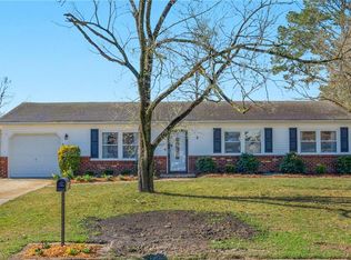 4925 Locke Ln, Virginia Beach, VA 23464