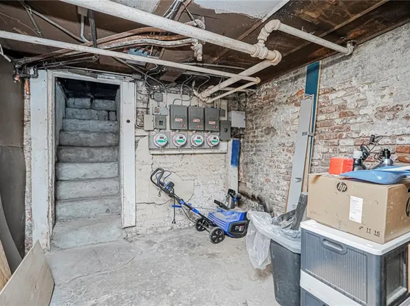 400 Lefferts Avenue image 28 of 40