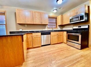 435 W 37th St #1F, Chicago, IL 60609