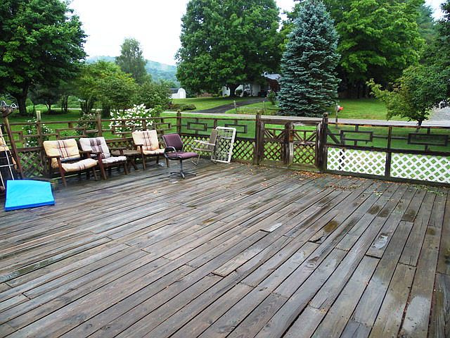 1st image of 268 Wyatt Ln