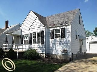 3rd image of 1488 20th St