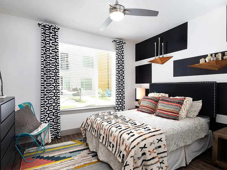 Residences at Saltillo — Photo 42