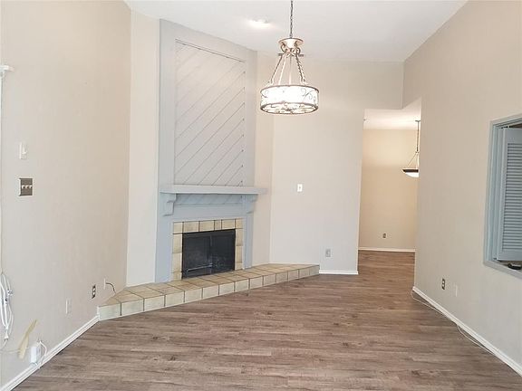 2nd image of 2110 Randy Snow Rd Unit 313