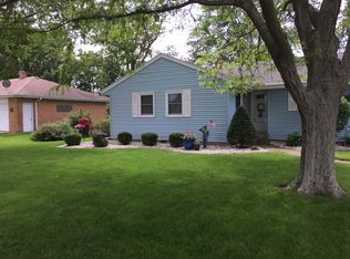 365 N Elm St, Herscher, IL 60941
