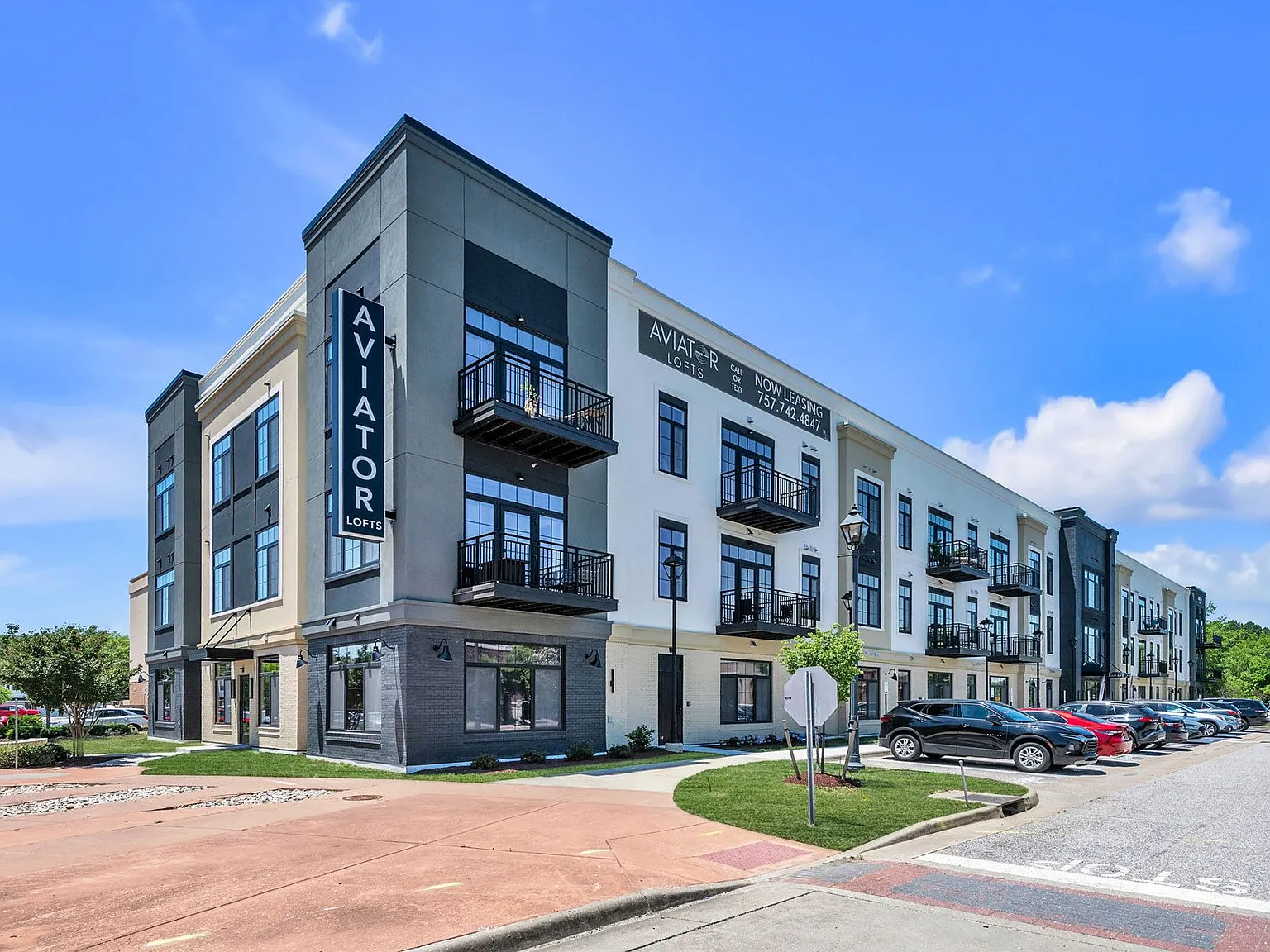 Aviator Lofts — Photo 4