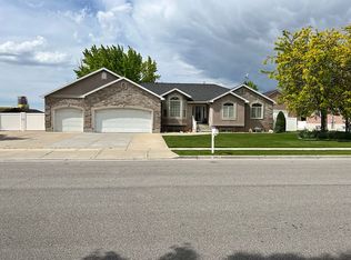 2462 W 1300 S, Syracuse, UT 84075