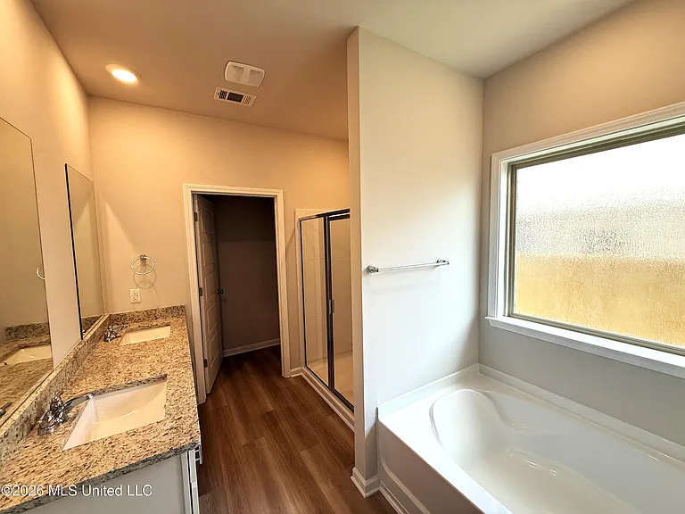 527 Vista Pointe Dr — Photo 20