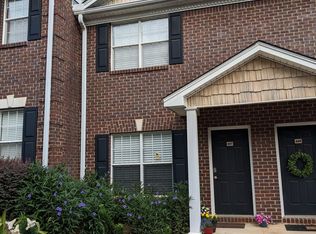 101 Woodlake Dr #407, Athens, GA 30606