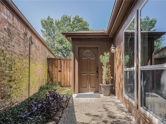 2nd image of 3104 San Sebastian Dr