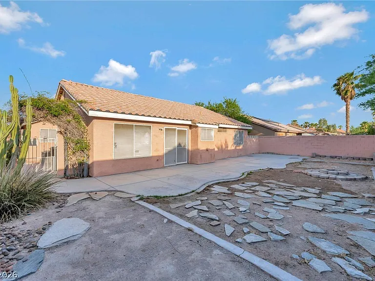 5321 Padero Dr — Photo 19
