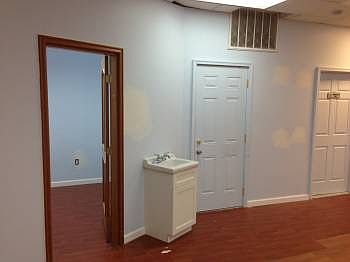 2nd image of 174 Bay 29th St Ste 1