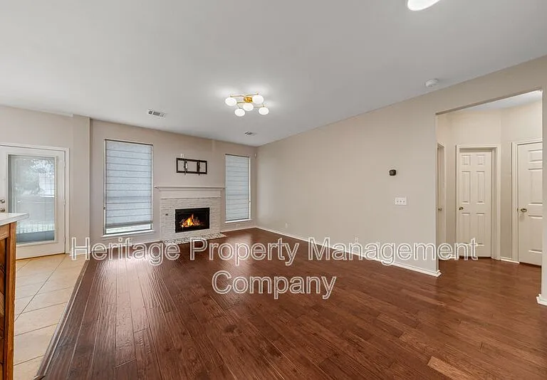 3102 Sable Xing — Photo 9