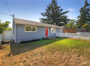 4137 W L St, Bremerton, WA 98312