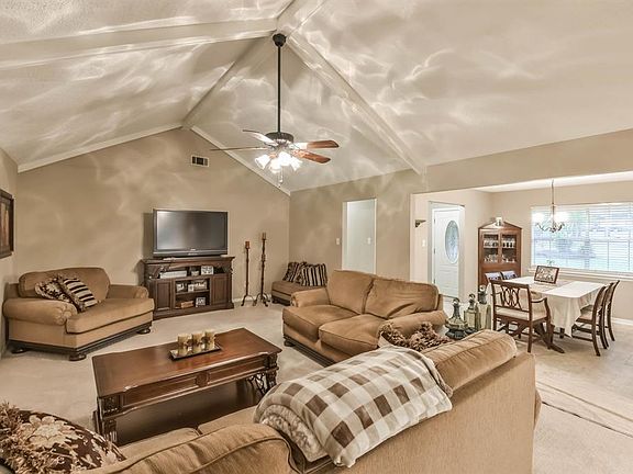 5th image of 37602 Dove Lake Dr