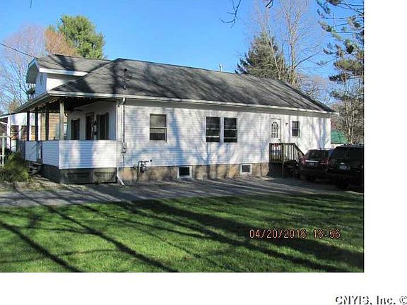 5th image of 38 E Oneida St