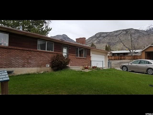 1st image of 1285 E Mohican Cir