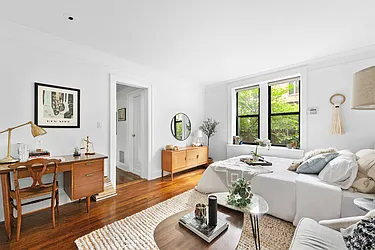 319 West 18th Street, #1F