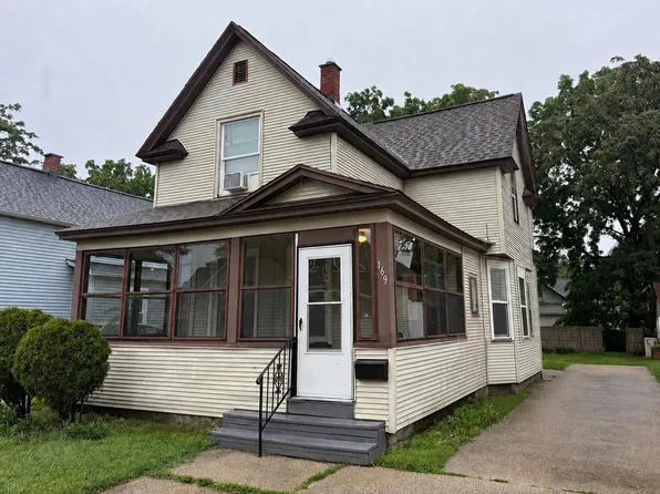 169 W 17th St, Holland, MI 49423