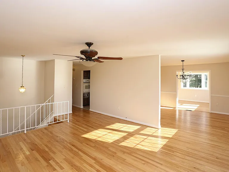 3229 Ramblewood Rd — Photo 9