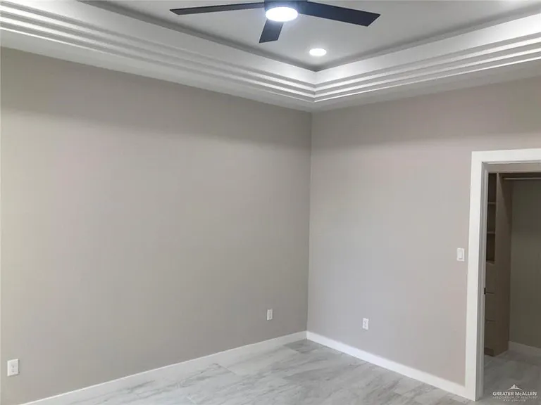 2221 Dorado Dr — Photo 14
