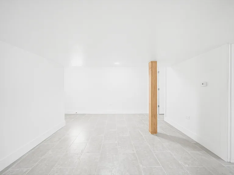 2954 N Elston Ave #G — Photo 10