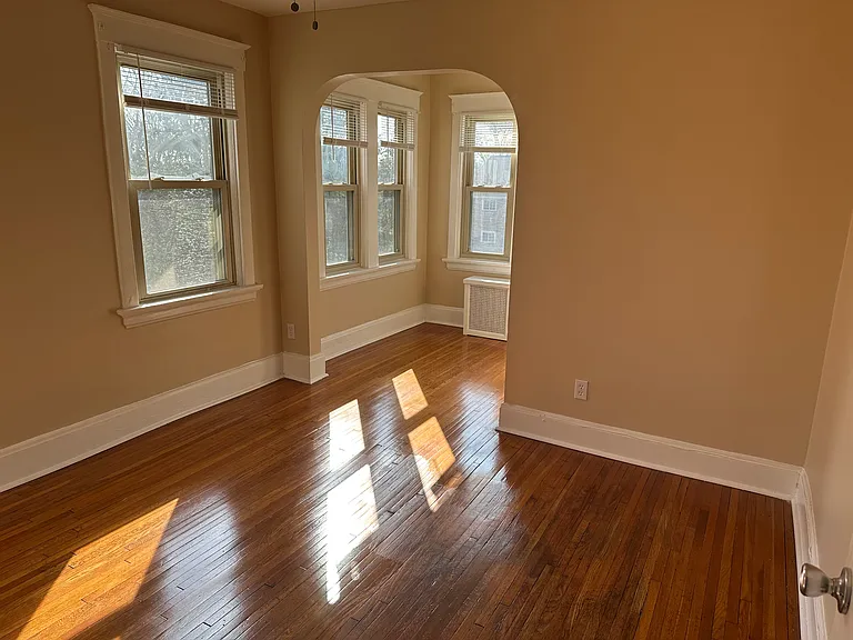 4828 Glenway Ave — Photo 25