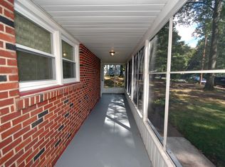 44 Lake Way, Piscataway, NJ 08854