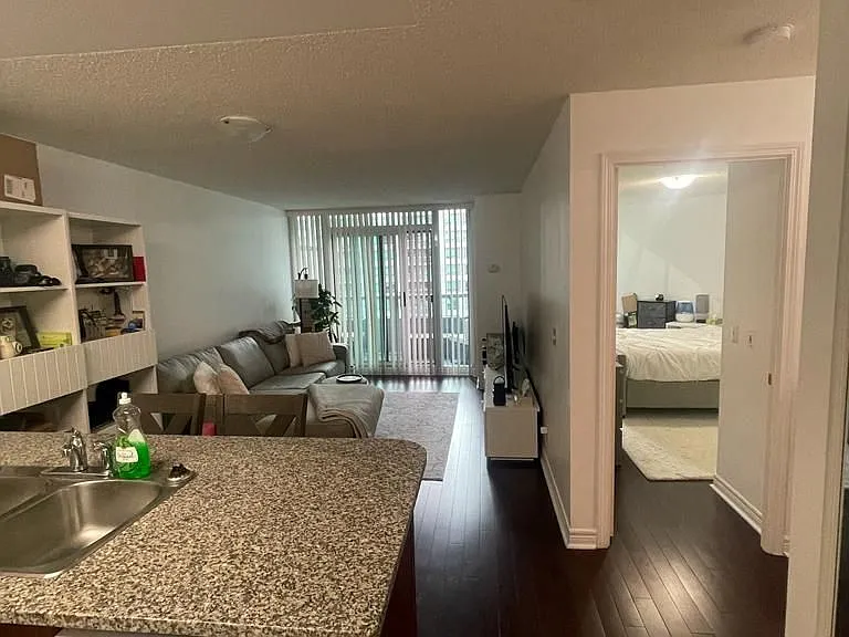 51 Lower Simcoe St #628 — Photo 7