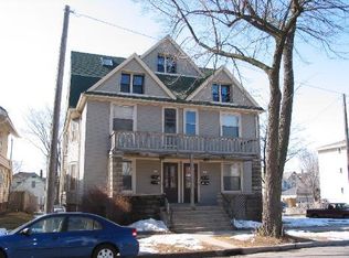 3075 N Newhall St, Milwaukee, WI 53211